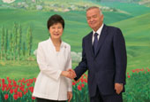 Korea, Uzbekistan hold summit talks